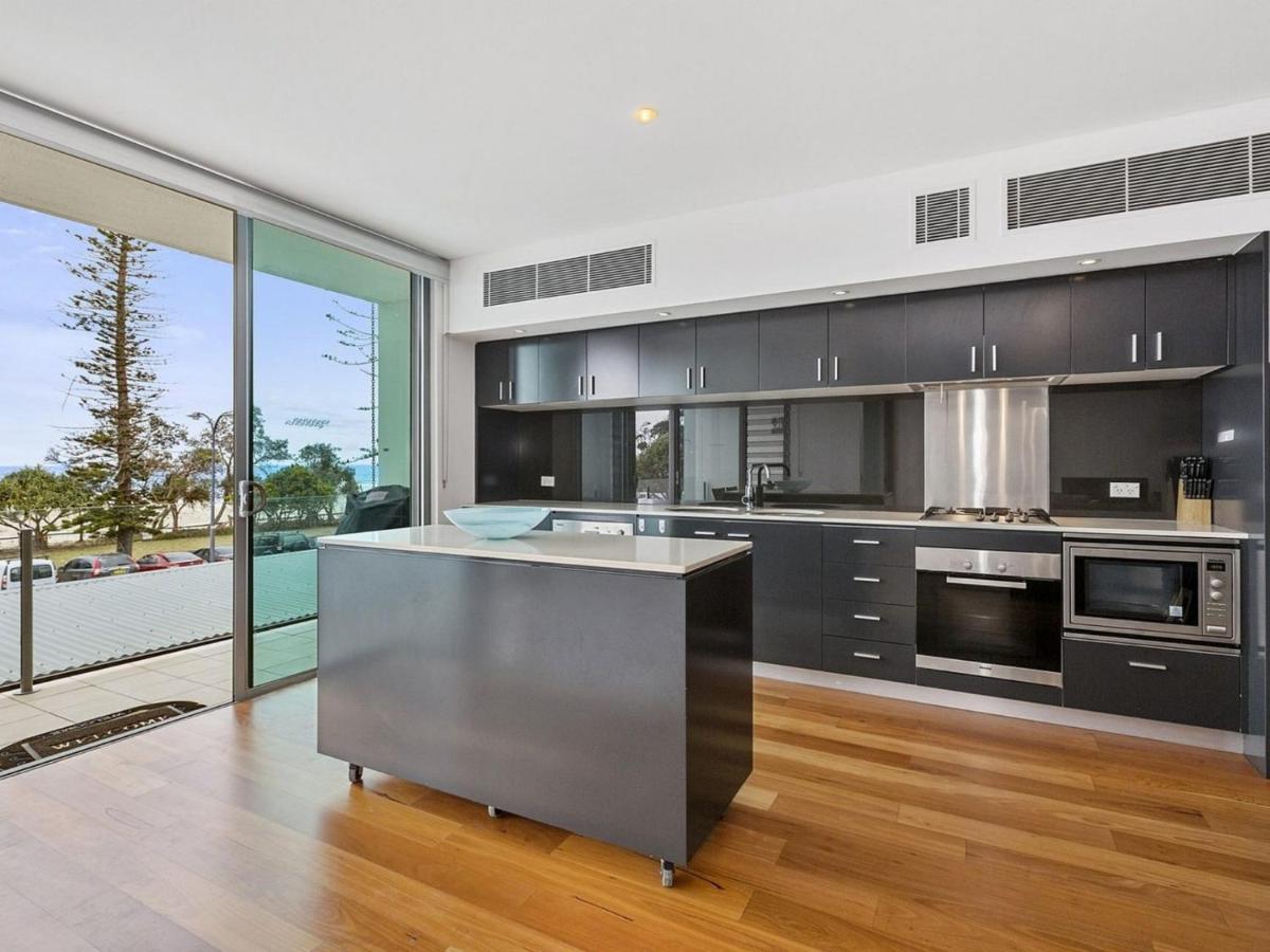 Nor Nor East 101 With Ocean Glimpses Apartment